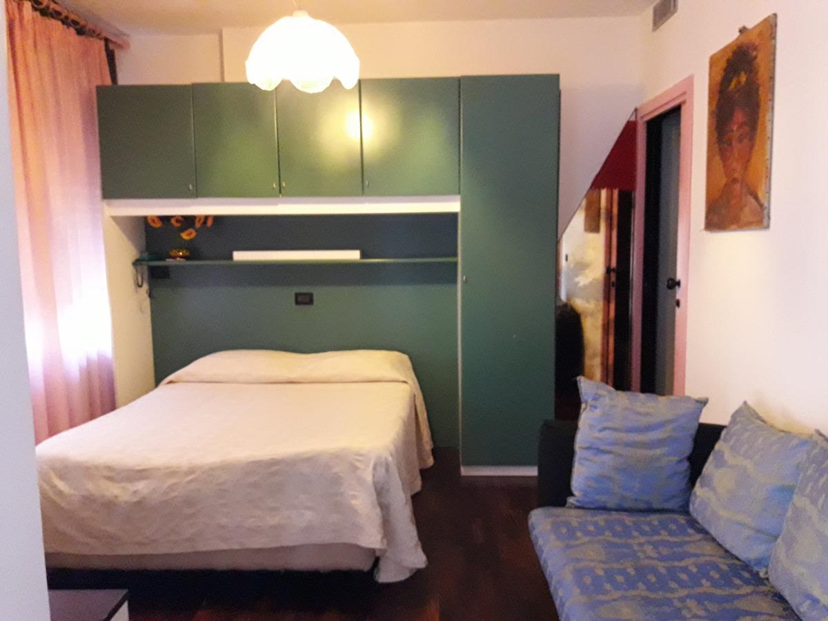 Albergo Piccadilly 梅多拉戈 外观 照片